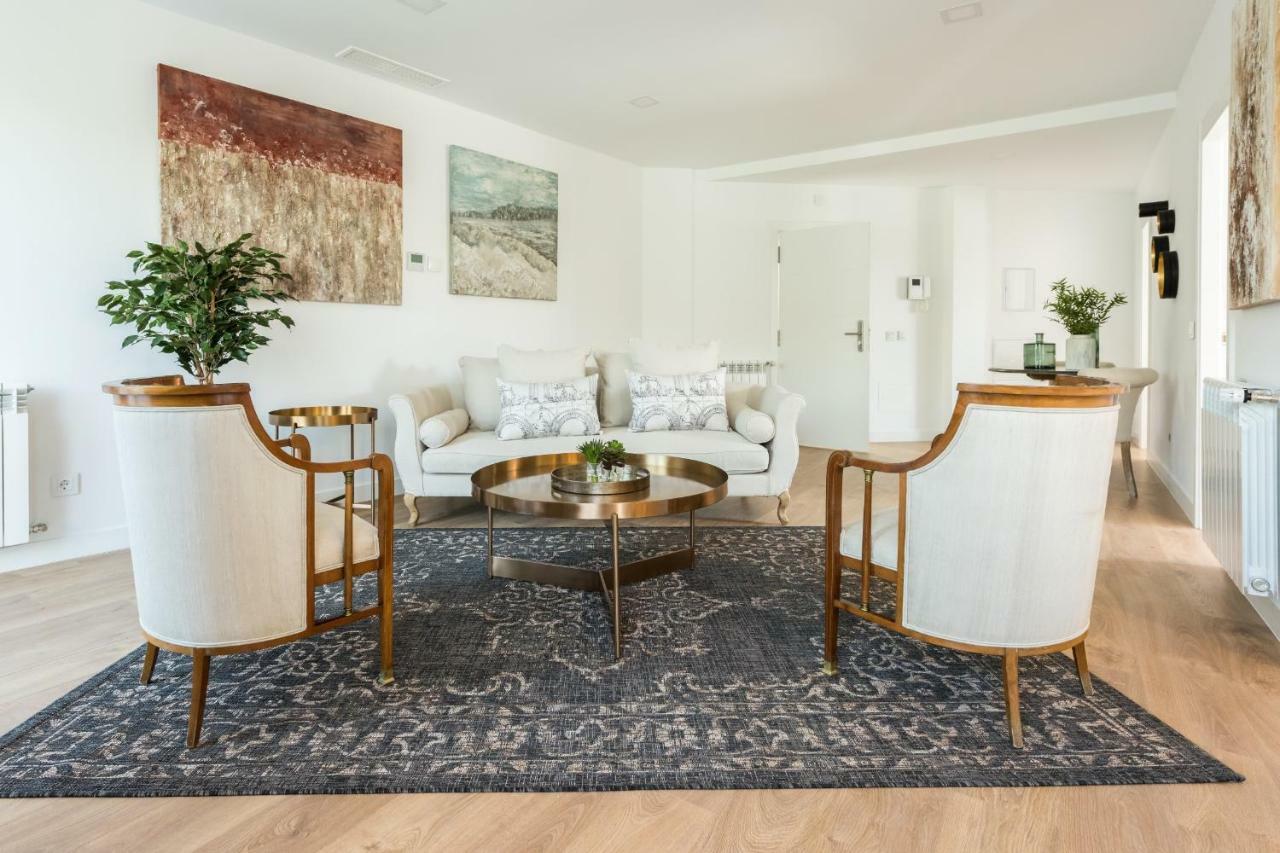 Plaza De Espana Skyline Apartment